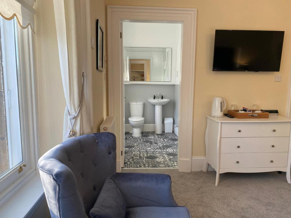 Ardross Glencairn Hotel Inverness Bagian luar foto