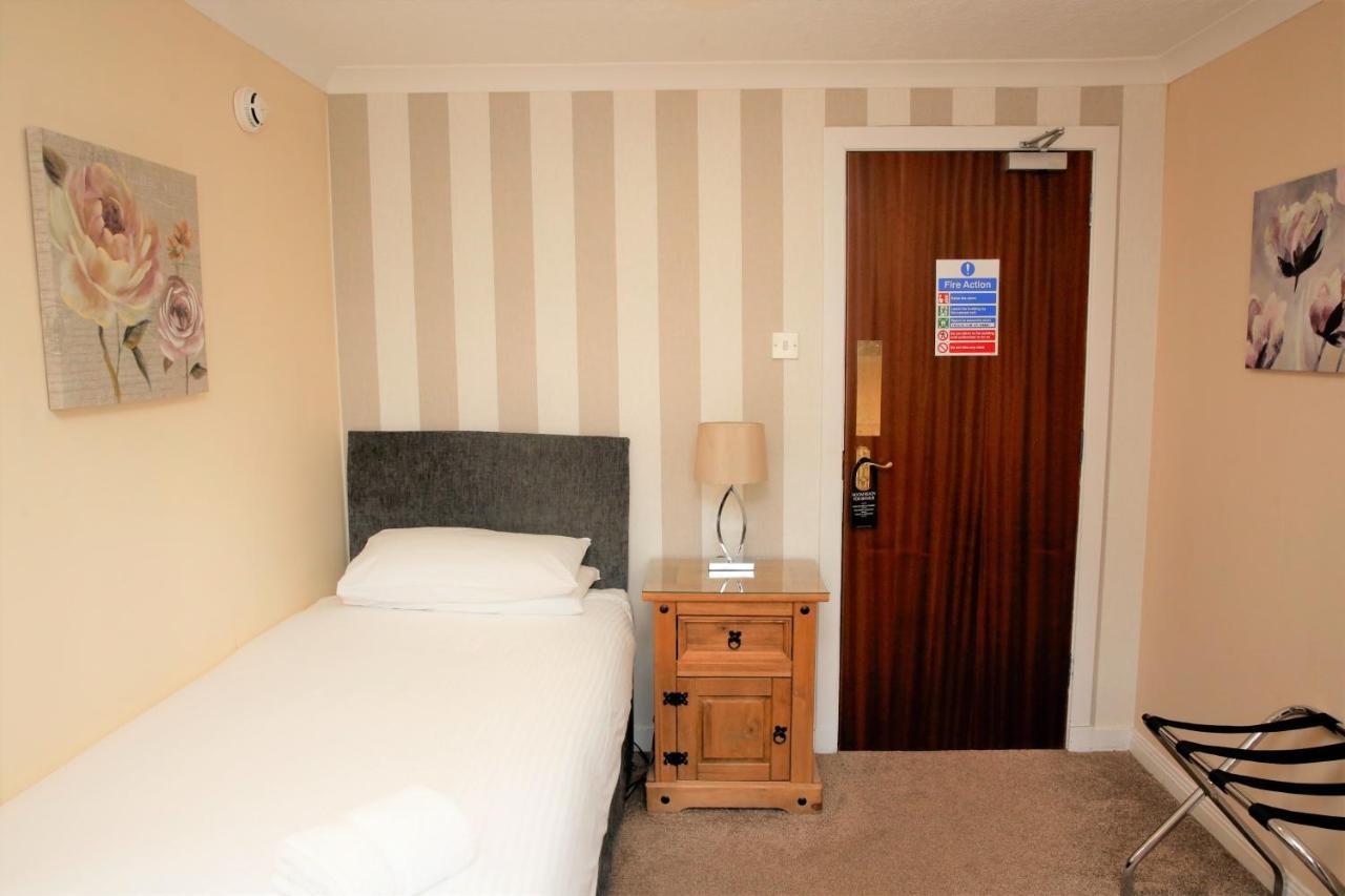 Ardross Glencairn Hotel Inverness Bagian luar foto